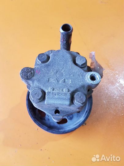 Насос гур на Skoda Octavia