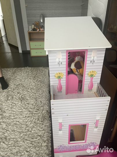 Кукольный дом KidKraft для Барби с мебелью