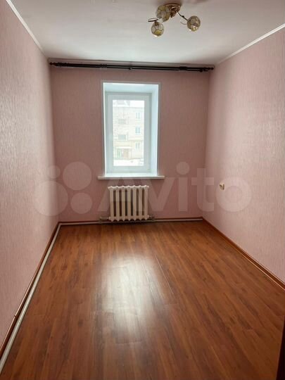 3-к. квартира, 69,9 м², 2/4 эт.