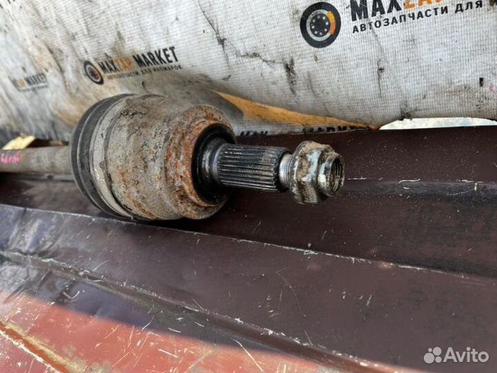 Привод Suzuki Grand Vitara 2.4 2008 j24b задн. лев