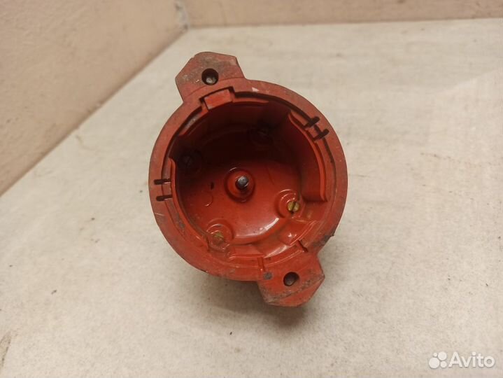 Крышка распределителя зажигания