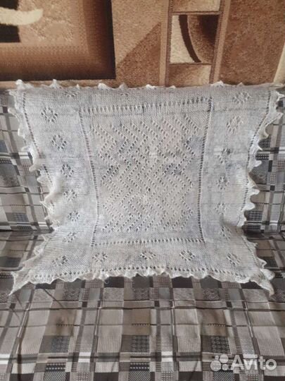 Пуховый платок - паутинка