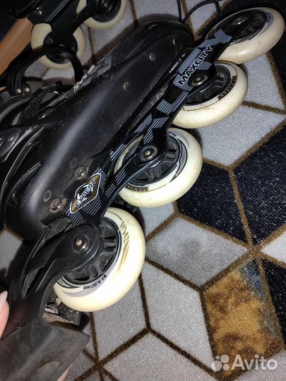 Роликовые коньки 42