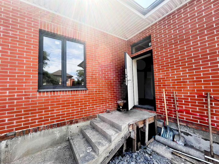 Дом 95 м² на участке 2,5 сот.