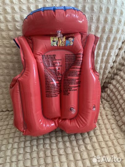 Жилет для плавания детский
