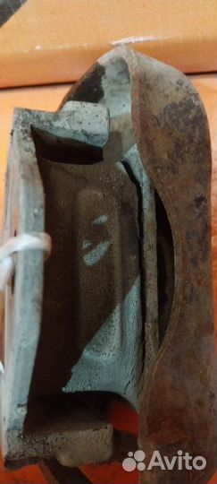 Подушка двс левая Toyota Lite Ace YR21 3Y-EU