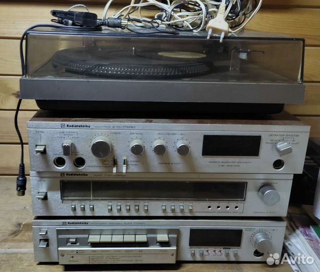 Музыкальный центр Radiotehnika