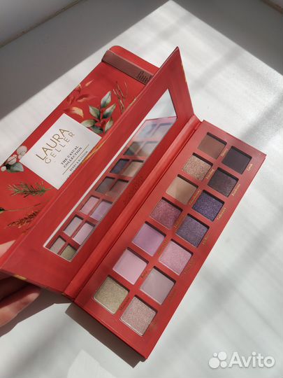 Палетка теней Laura Geller