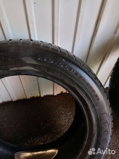 Nokian Tyres Hakkapeliitta 7 215/55 R17 95T