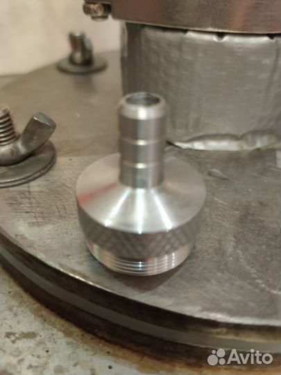 Бражная ректификационная колонна с узлом отбора