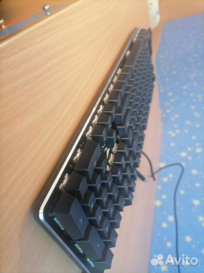 Игровая механическая клавиатура