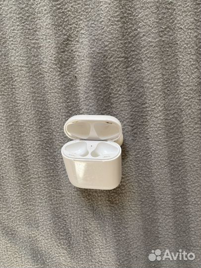 Наушники apple airpods 1 левый