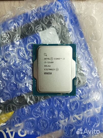 Intel core i3 12100