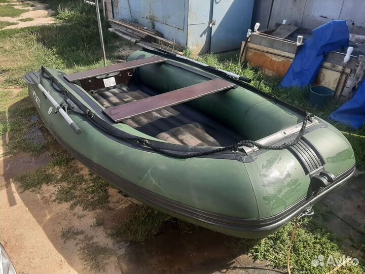 Надувная лодка