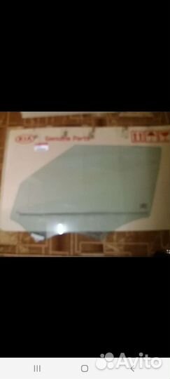 Kia Soul 2013 стекло передней левой двери