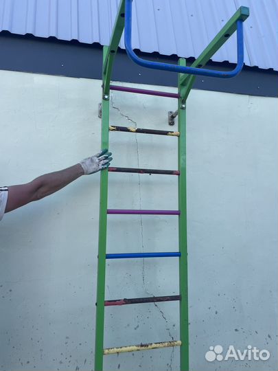 Шведская стенка с турником бу