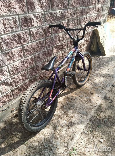 Трюковой велосипед (BMX)