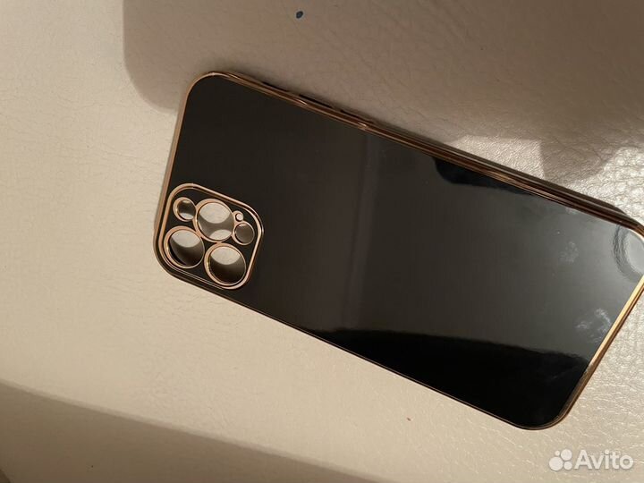 Чехол на iPhone 12 pro