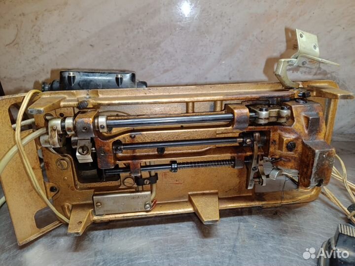 Швейная машина Kohler zick zack