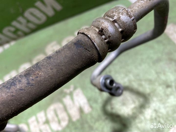 Трубка кондиционера Nissan Bluebird U13 SR18DE