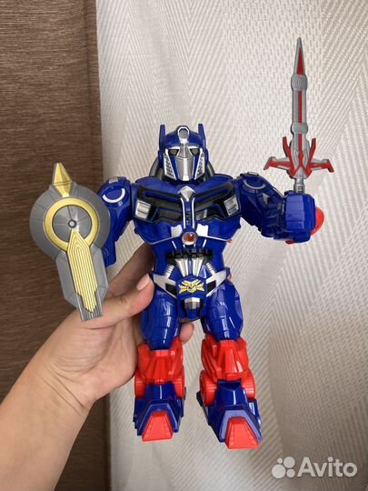 Новый робот