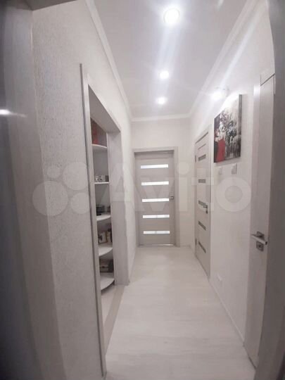 3-к. квартира, 60 м², 8/9 эт.