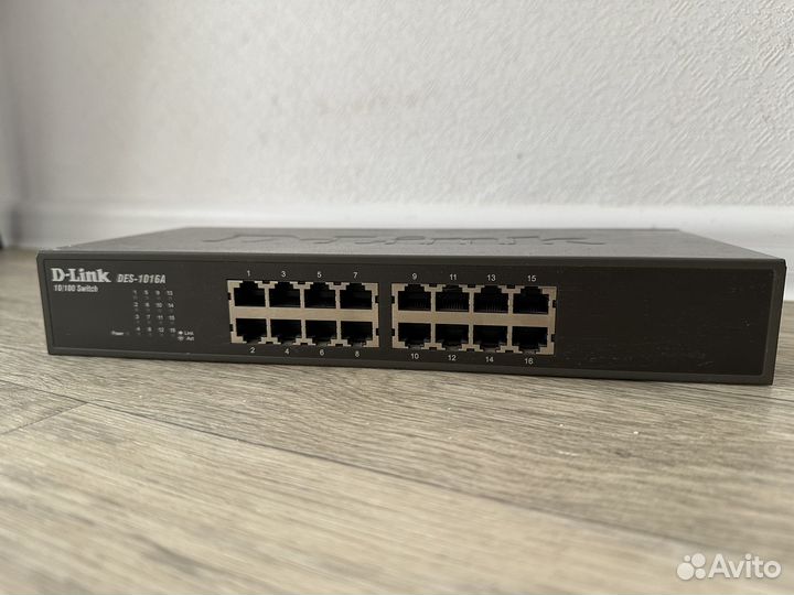 Коммутатор (switch) D-link DES-1016A