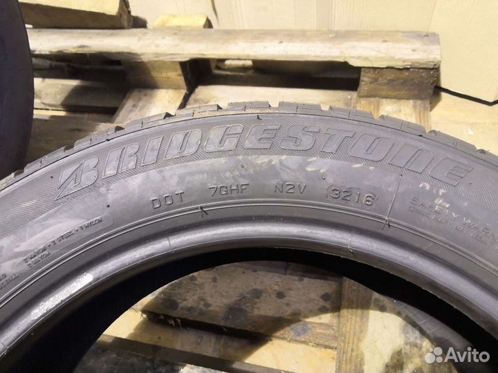 Bridgestone Blizzak LM-25 205/55 R17