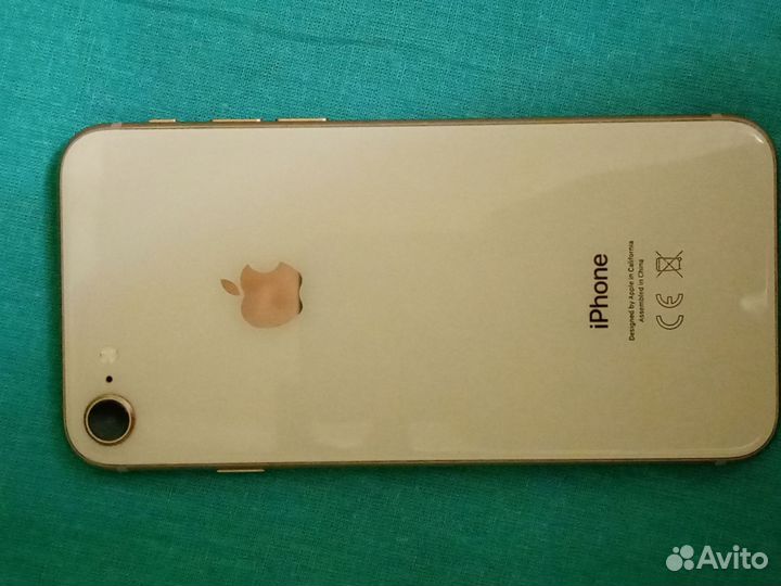 iPhone 8, 64 ГБ