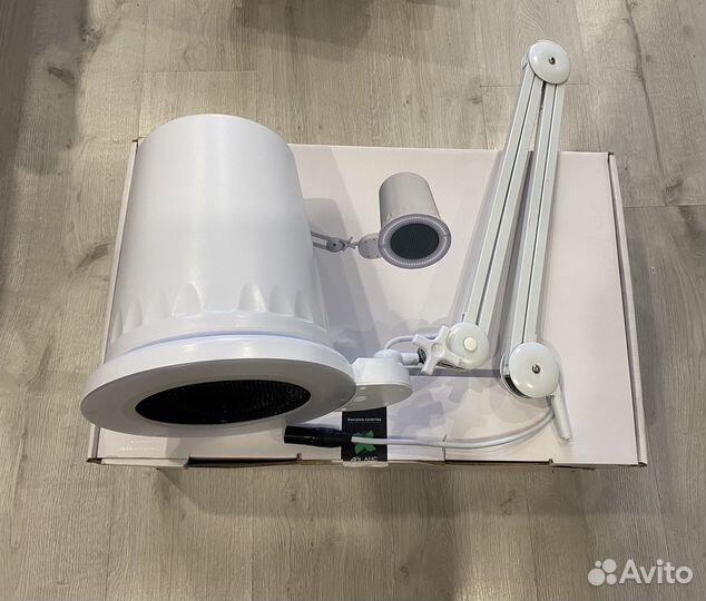 Вытяжка для маникюра и педикюра 4blanc