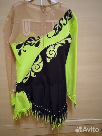 Костюм для выступления по фигурному