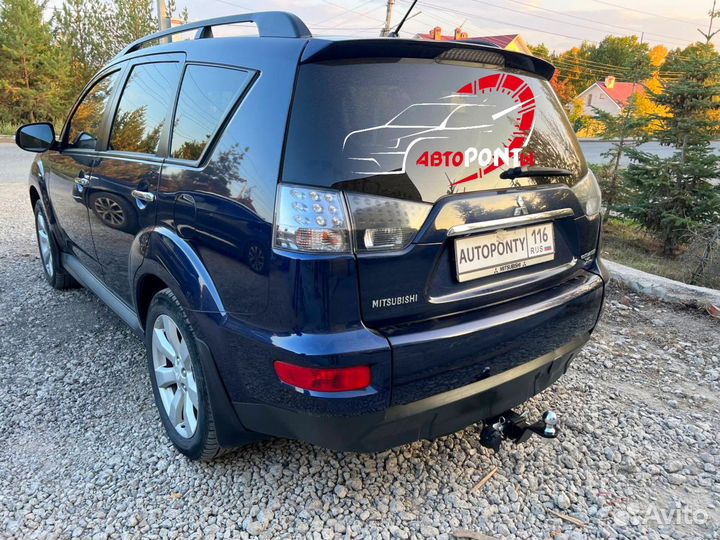 Фаркоп Mitsubishi Outlander XL под квадрат