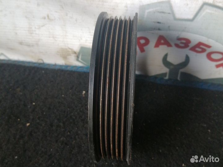 Шкив помпы Volkswagen Golf 6, 1.4, caxa