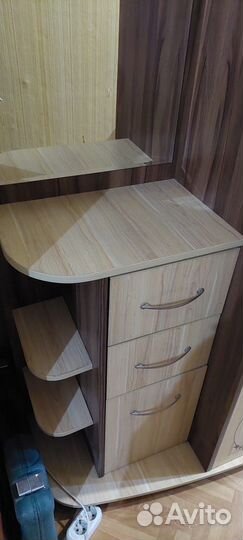 Шкаф в прихожую