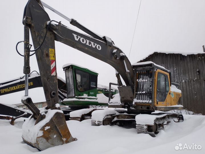 Гусеничный экскаватор Volvo EC210B Prime, 2017