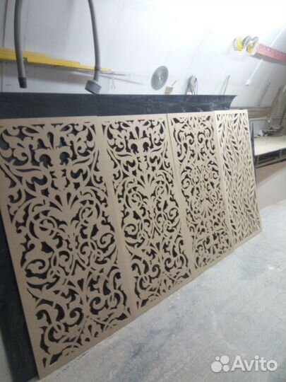 Ширма деревянная резная