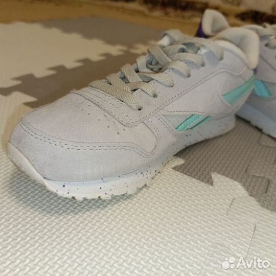 Кроссовки reebok женские