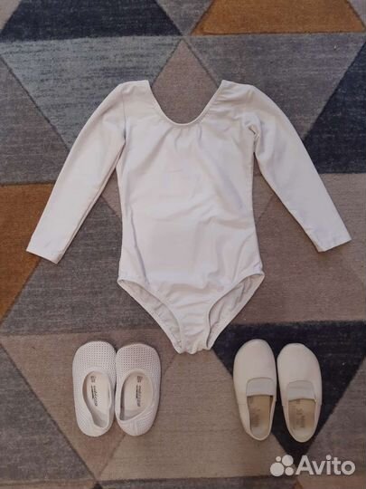 Купальник для гимнастики детский +чешки