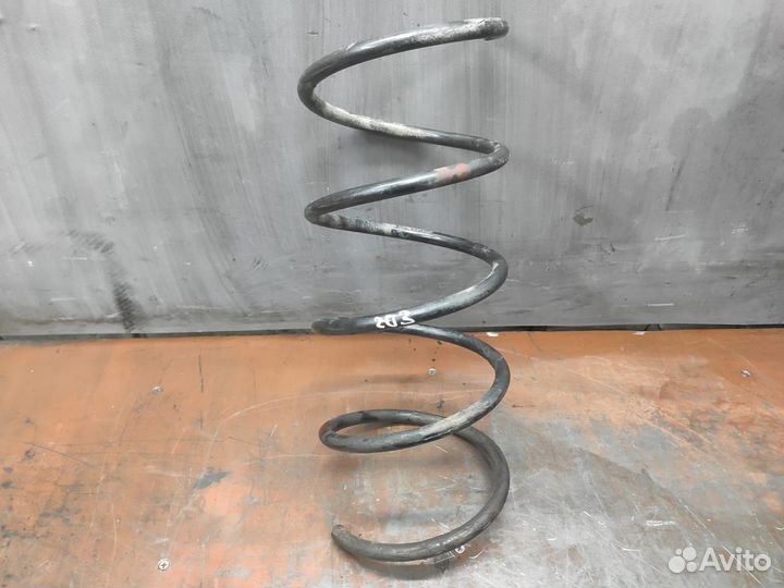 Пружина Mercedes w203