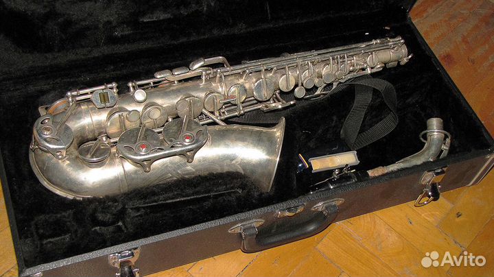 Саксофон альт Амати
