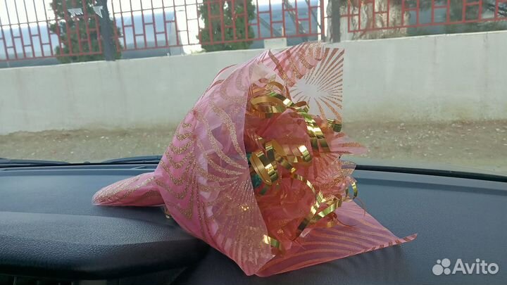 Сладкие букеты из конфет