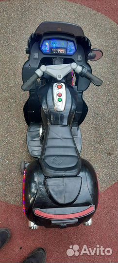 Электромобиль