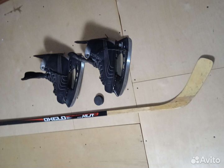 Клюшка, коньки