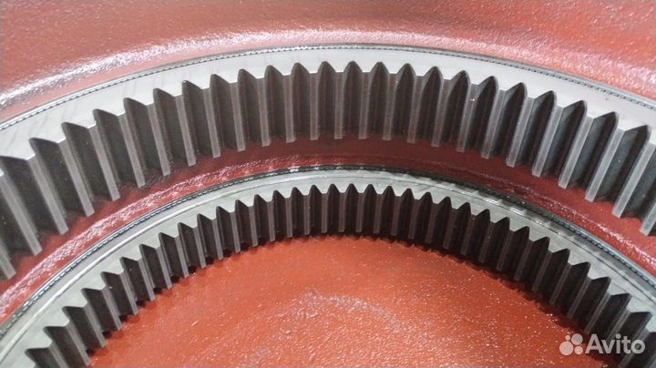 Редуктор хода экскаватора Doosan DX520LC