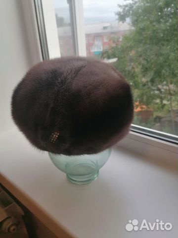 Берет женский норковый