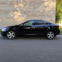 Volvo S60 1.6 AT, 2011, 82 000 км, с пробегом, цена 1 240 000 руб.