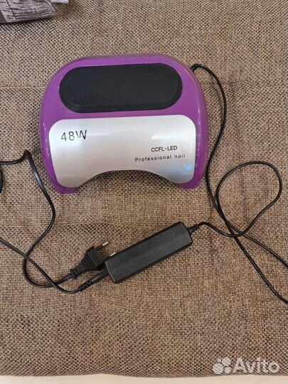 Лампа для ногтей