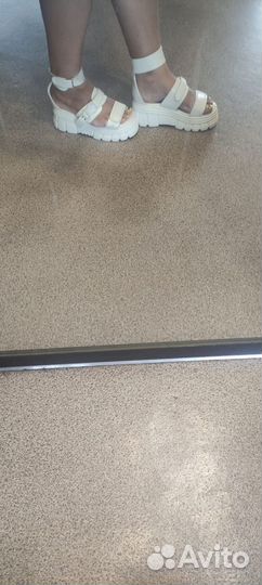 Босоножки женские 37 размер