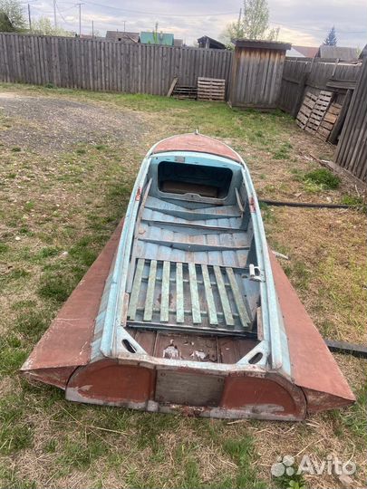 Продам лодку казанка