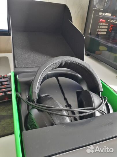 Наушники Razer Kraken Pro V2 Oval Black